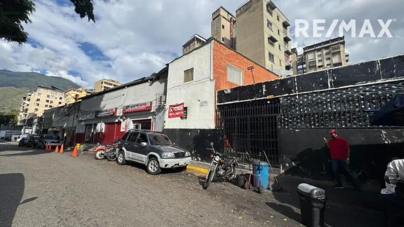 TERRENO ENVENTA EN LOS DOS CAMINOS