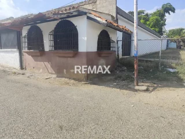 LOCAL EN VENTA UBICADO EN AGUA VIVA, CABUDARE