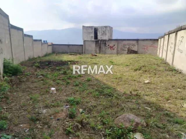 PARCELA 8 EN VENTA LA CASTELLANA