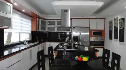Hermosa Casa En Venta En Guataparo Laguna Club (ac)