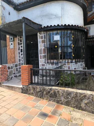 Se Alquila Local Comercial En Barrio Obrero Calle 13