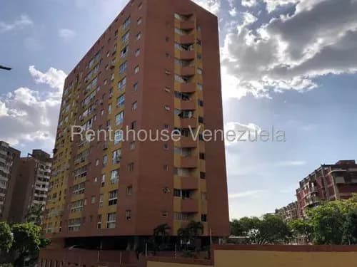 Se Alquila Este Acogedor Apartamento Amoblado En Santa Mónica / Gc