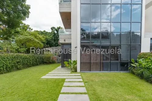 Apartamento En Venta. La Castellana # 26-4843