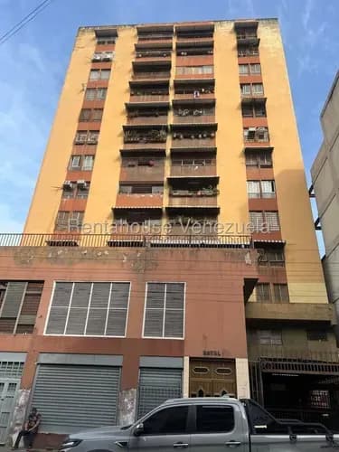 En Venta Apto En Pleno Centro De Quinta Crespo Cod 26-21831 Jr