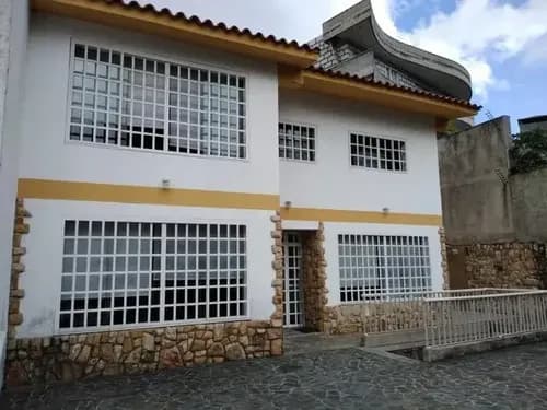 Casa En Venta - Elena Marin Nobrega Mls #25-14353