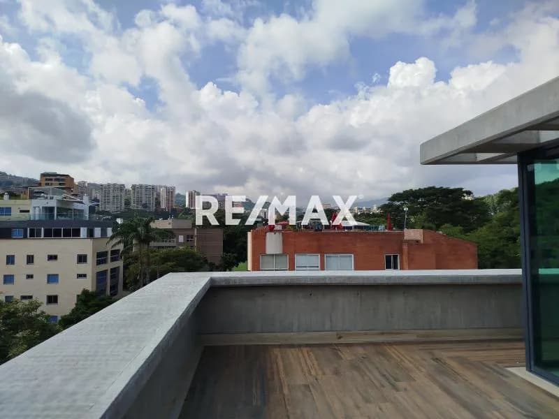 Apartamento P3 244m2 con terraza Los Naranjos de las Mercedes