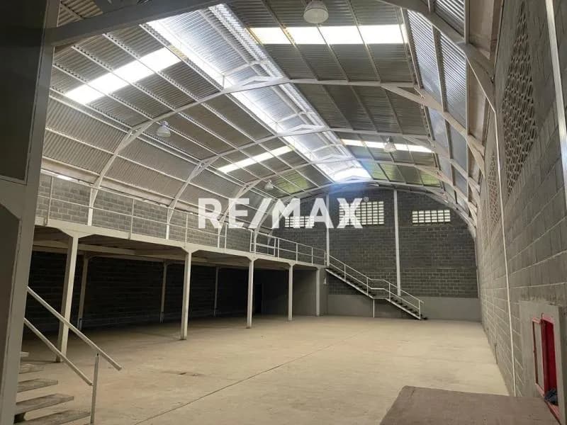 VENDO GALPON ZONA INDUSTRIAL III BARQUISIMETO
