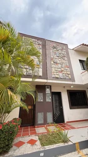 Townhouse En Venta En Tazajal Res Villa Florencia 2 Ls