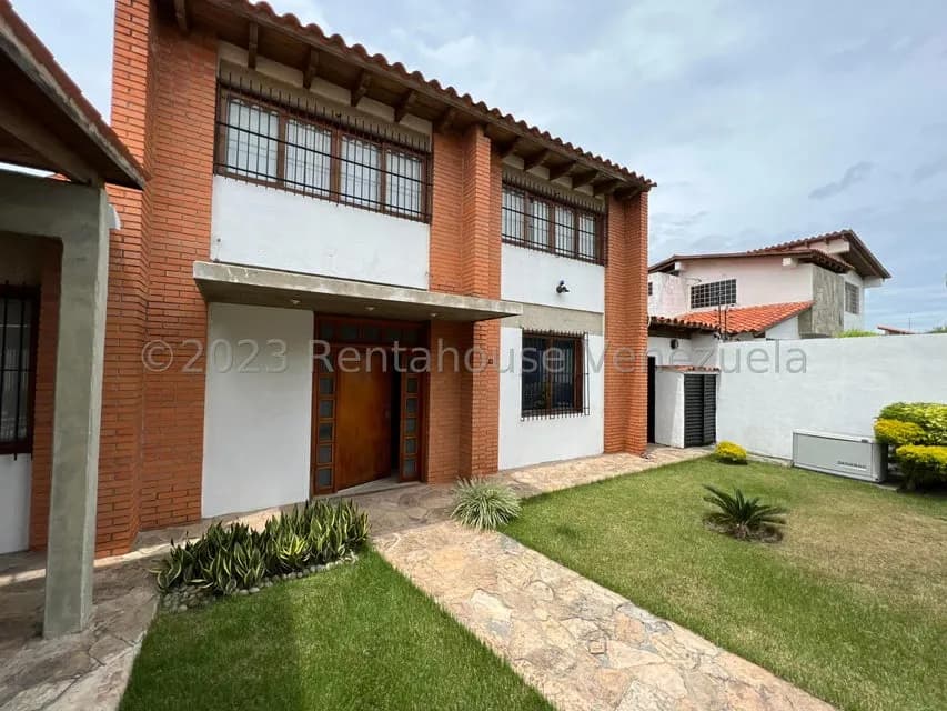 Casa (Duplex) en Venta en El Parral, Lara