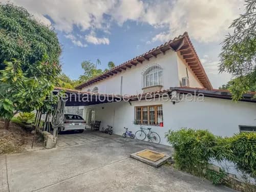 Bella Casa, Con Amplios Espacios Y Piscina. Rahml 12617363