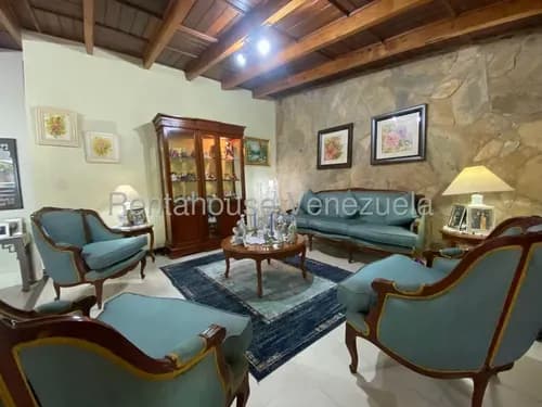 Casa en venta - $280k