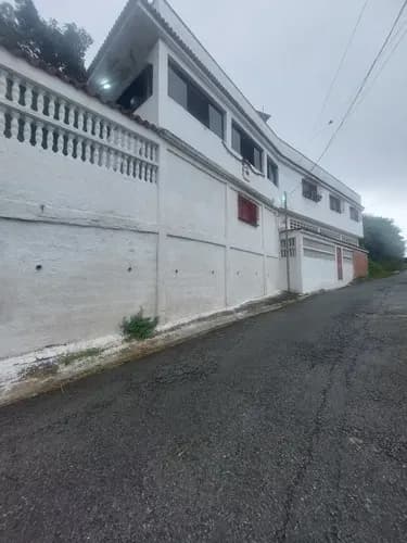 Best House Vende Comoda Y Amplia Casa En Lagunetica , Sector Mataruca