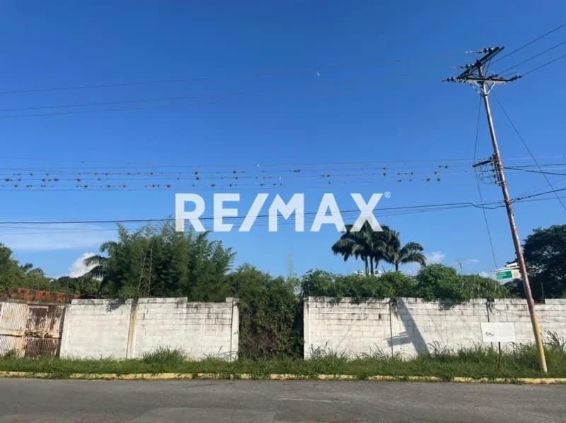 Terreno en venta en Colinas de Guataparo