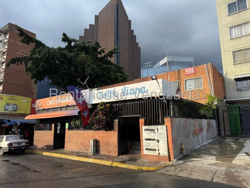 Terreno (Comercial) en Venta en Los Dos Caminos, Distrito Metropolitano