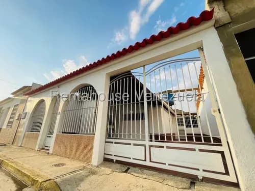 Ecl Casa En Venta Av Intercomunal 26-17407