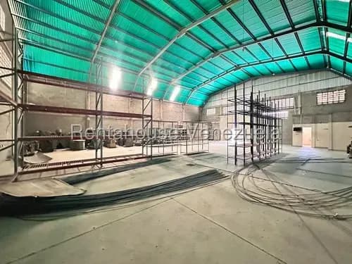 Dennymar, Alquila Galpon En Barquisimeto Zona Industrial Ii, Dispone De 500m2 Con Todos Los Servicios Basicos Espacios En Optimas Condiciones Y Alta Seguridad Contactame! B6a9982.