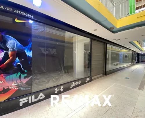 Re/max 2 Mil, Alquila Local, En El Centro Comercial Juan Griego, Calle La Marina, Juan Griego, Nueva Esparta, Isla De Margarita