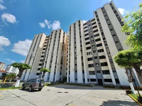 Apartamento En Alquiler La Granja Naguanagua Mm Carabobo Parque Y Cancha