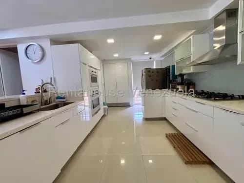 Se Vende Bello Apartamento En Boleita Norte Mls 26-10637