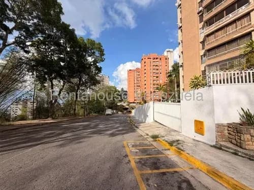 Apartamento En Alquiler Amoblado Con Piscina En Manzanares Magaly #26-19828