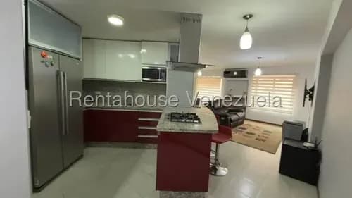 Hermoso Apartamento Actualizado El Recreo 26-11124