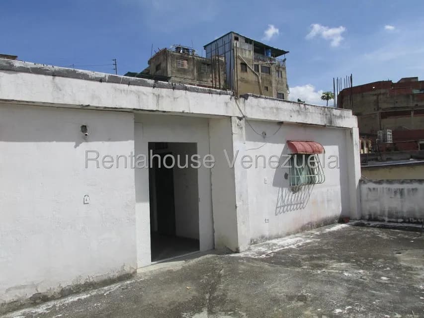 Comercial (Galpon - Deposito) en Alquiler en Parroquia Santa Rosalia, Distrito Metropolitano