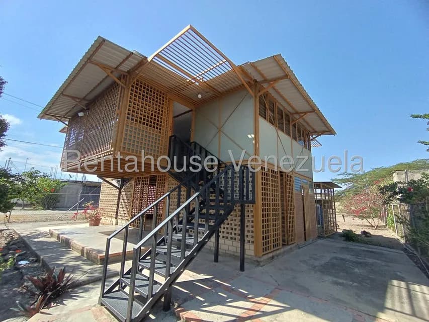 Casa (Duplex) en Venta en Municipio Jimenez, Lara