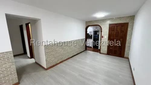 Apartamento En Alquiler La Candelaria 26-18563 Jca