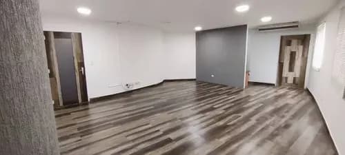 Johana Lazaro Alquila Oficina Sin Amoblaro En La Torre Ejecutiva 4 Av **clientes Directos**