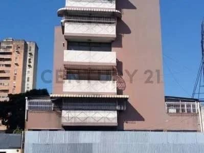 Local en Venta Av. Bolivar en Maracay