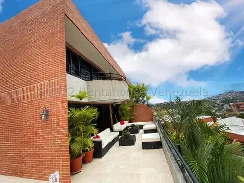 Venta Townhouse La Trinidad Ls