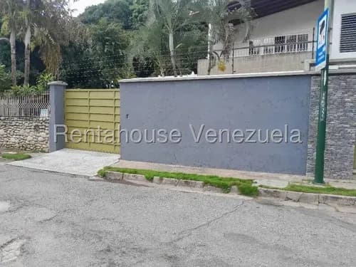 Casa En Venta - El Marques - 25-15104 / Edgarys Aranguren