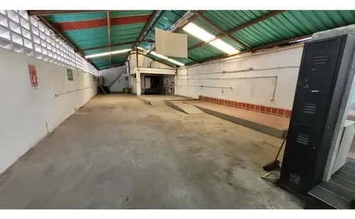 Se Vende Galpon 1500m² Chapellin
