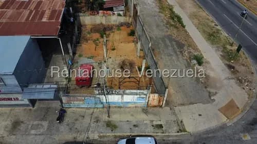 Venta Terreno Comercial De 378 M2 Sobre Avenida Principal Con Bases Para Edificio Barquisimeto Asesora Mehilyn Perez
