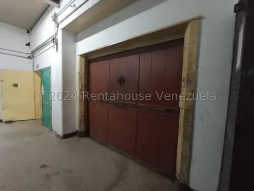 Galpon O Deposito Boleita Norte 26-8100