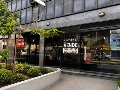 Ave Nva Granada Local Venta, Visibilidad, Tráfico Personas, El Espacio Perfecto!