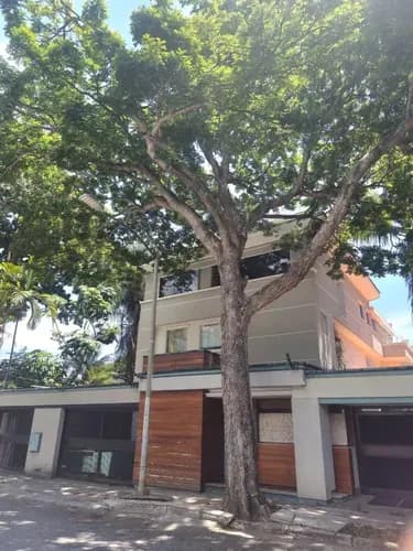 Casa En Venta (dos Parcelas) En La Floresta Olga Prada Inmuebles