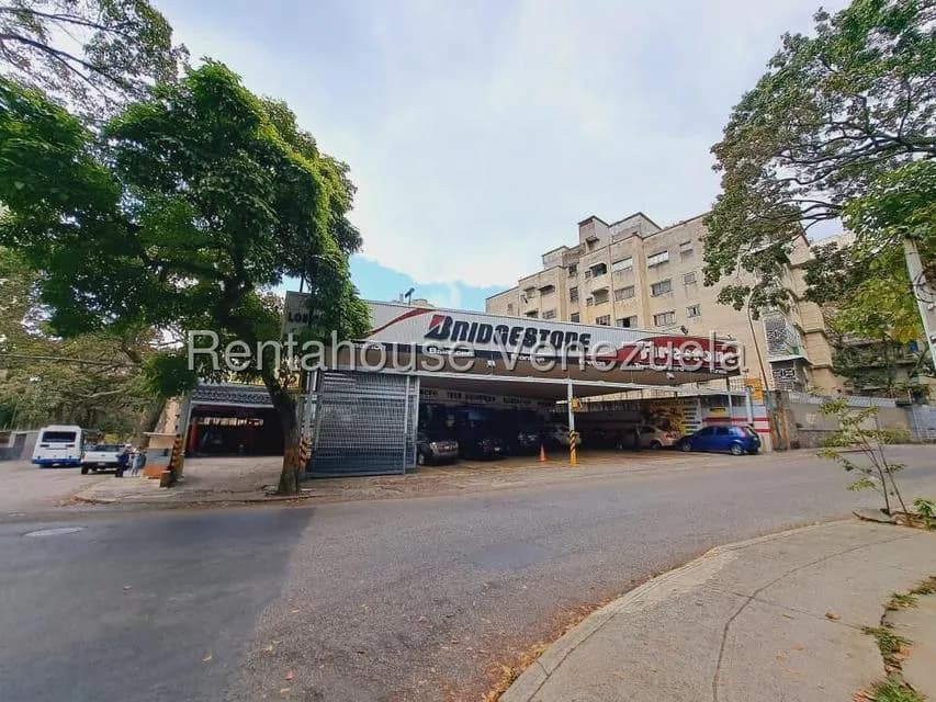 Comercial (Local Comercial) en Venta en Los Caobos, Distrito Metropolitano