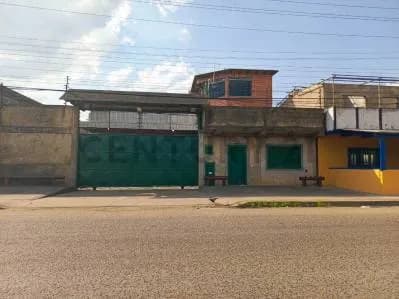 Se Alquila Galpon ideal empresa petrolera, depósitos, alimentos, lubricantes...