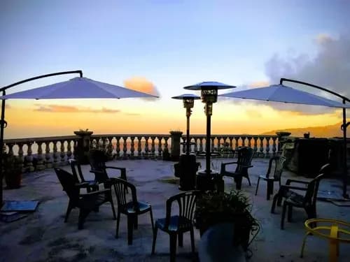 Casa Turistica Con Posada Y Proyecto Restaurante El Junquito
