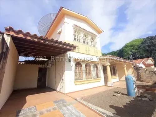 Casa En Venta En Prebo 2 Valencia Lr Carabobo Amplios Espacios Ideal Para Tu Confort. Solo Clientes Directos