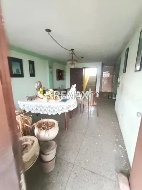 APARTAMENTO PARA REMODELAR EN DELICIAS
