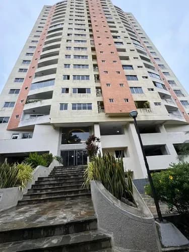 Alquiler De Apartamento En Res. Cronus, El Parral - Valencia