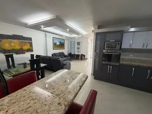 Casa En Alquiler 3 Habitaciones 2 Baños San Cristobal Tachira Área De Servicio - 2 Puestos Queda Con: - Cocina - Nevera - Horno - 3 Aires - Avadora Y Secadora - Tanque De Agua - Juego D