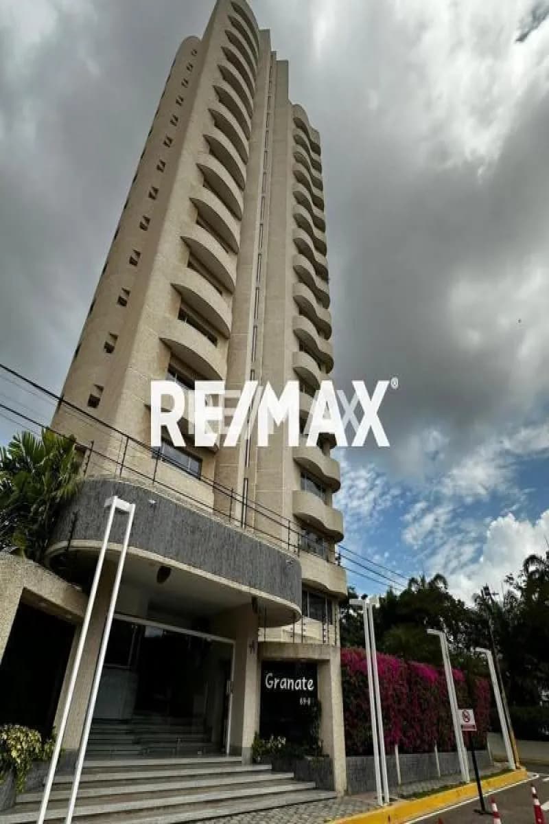 Apartamento en Venta Edificio Granate Sector Bellas Artes