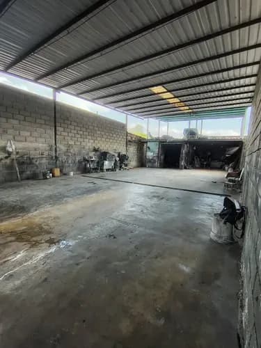Galpón En Venta En Madre Juana Lh