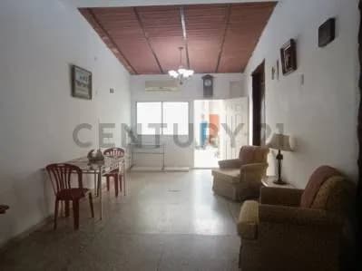 En venta casa para uso residencial o comercial en la Asunción Isla de Margarita