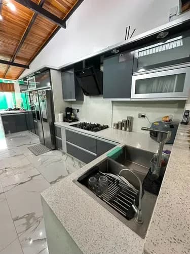 Maria Gabrela Garcia Inzitu Realtors Vende Casa En San Diego Valle De Oro Solo Clientes