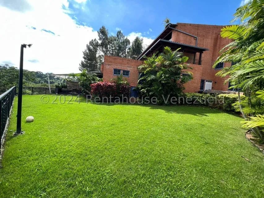 Apartamento (Planta Baja) en Venta en La Lagunita Country Club, Distrito Metropolitano