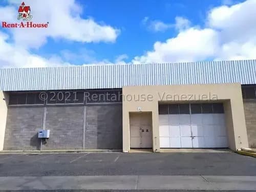 Galpon En Venta Barquisimeto Gisselle Lobo Vende Excelente Galpon De 467 Metros En Conjunto Privado Con Vigilancia Privada Y Tanque Subterraneo De 30000 Litros Area Para Descargar Gandolas 2 5 5 8 0 8